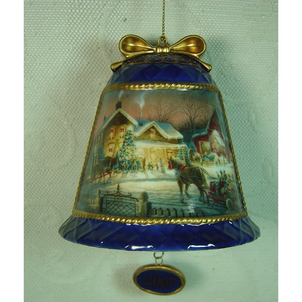 TERRY REDLIN BELL SHAPED PORCELAIN ORNAMENT-2007-NO BOX